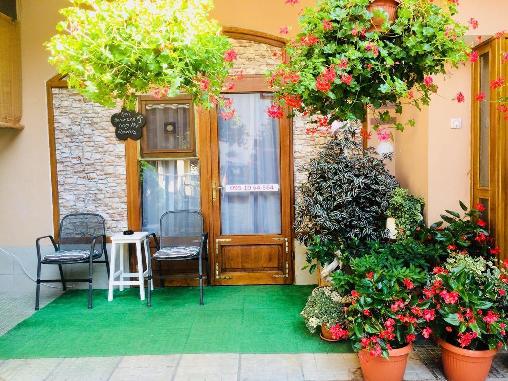 Guesthouse Coco Σλαβόνσκι Μπροντ Εξωτερικό φωτογραφία